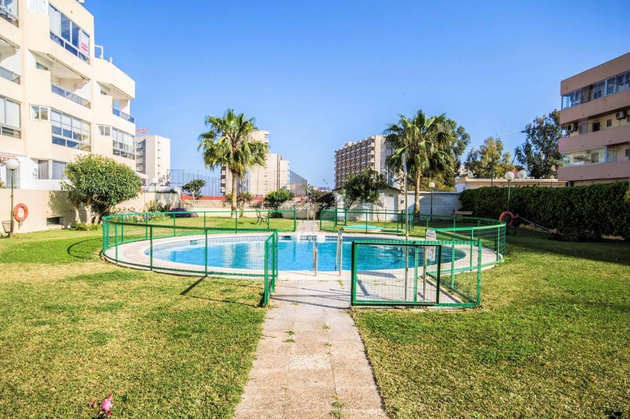 Lovely Apartment In Torremolinos Views Of The Sea, Pool, Terrace, Sofa Bed And Fully Equipped Kitchen Esterno foto