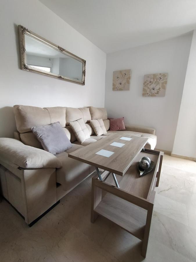Lovely Apartment In Torremolinos Views Of The Sea, Pool, Terrace, Sofa Bed And Fully Equipped Kitchen Esterno foto