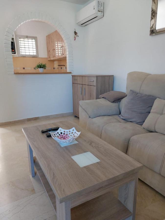 Lovely Apartment In Torremolinos Views Of The Sea, Pool, Terrace, Sofa Bed And Fully Equipped Kitchen Esterno foto