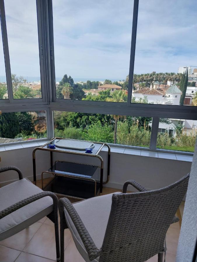 Lovely Apartment In Torremolinos Views Of The Sea, Pool, Terrace, Sofa Bed And Fully Equipped Kitchen Esterno foto